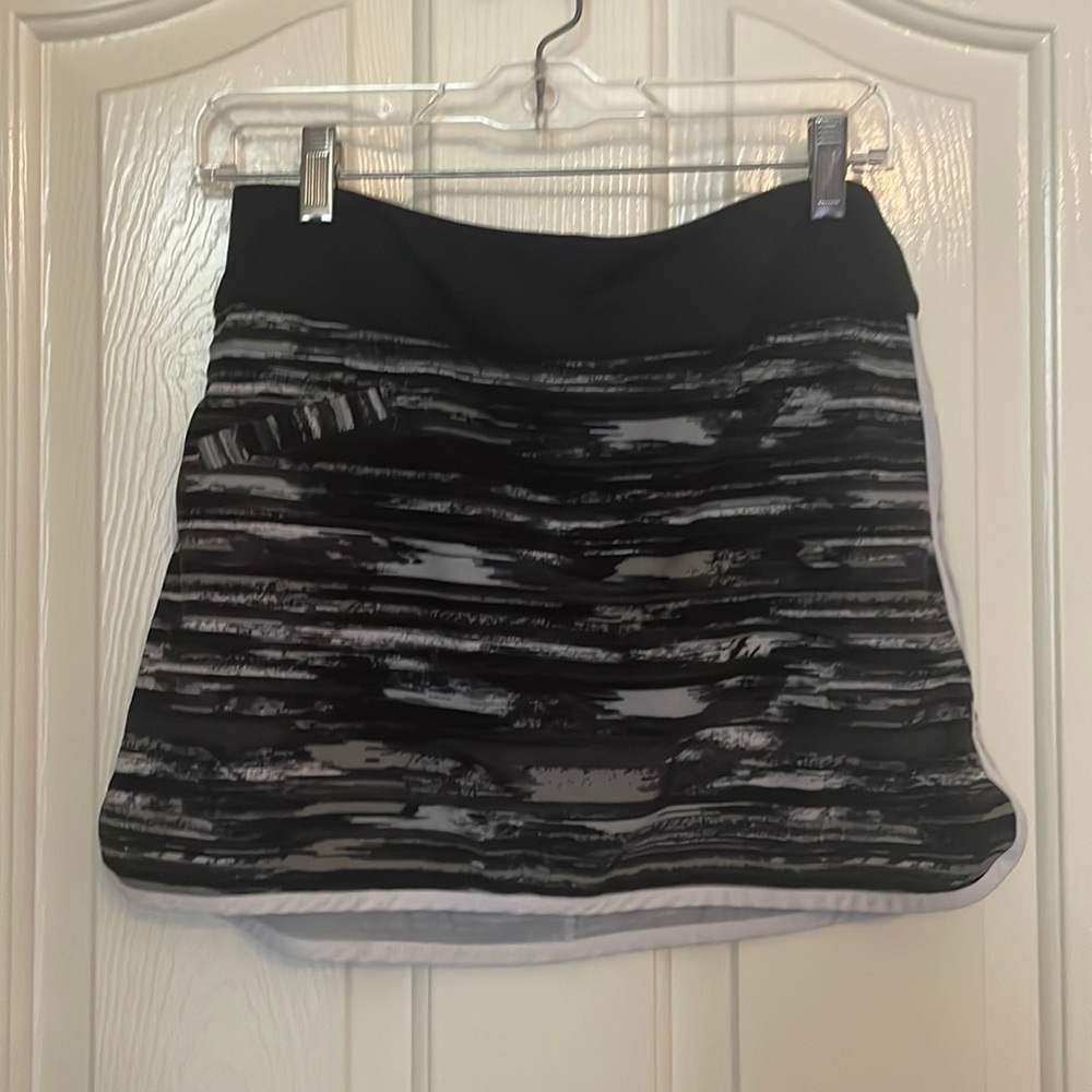 Athleta exercise skirt
